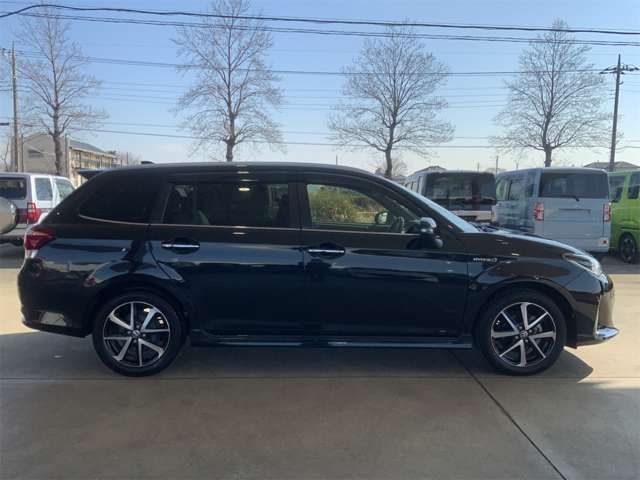 COROLLA FIELDER HYBRID