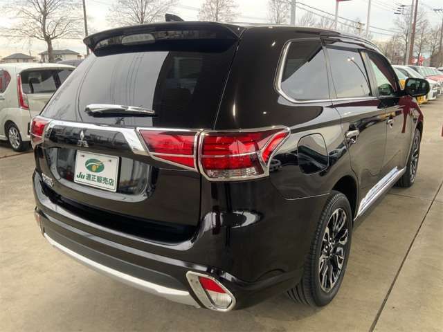OUTLANDER PHEV