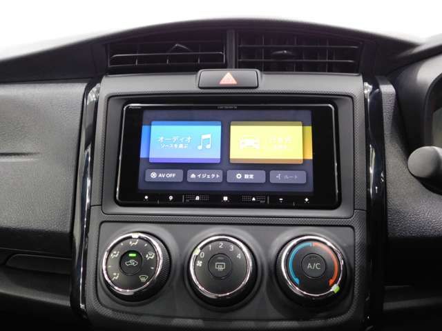 COROLLA AXIO