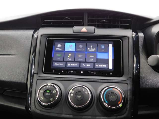 COROLLA AXIO