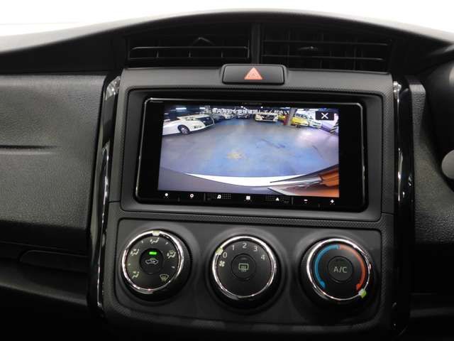 COROLLA AXIO
