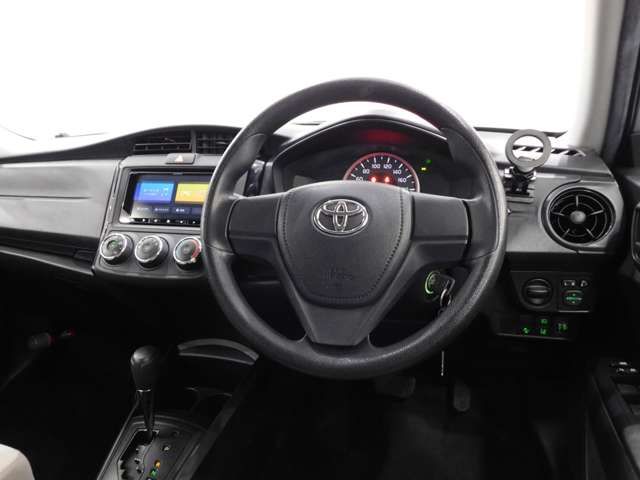 COROLLA AXIO