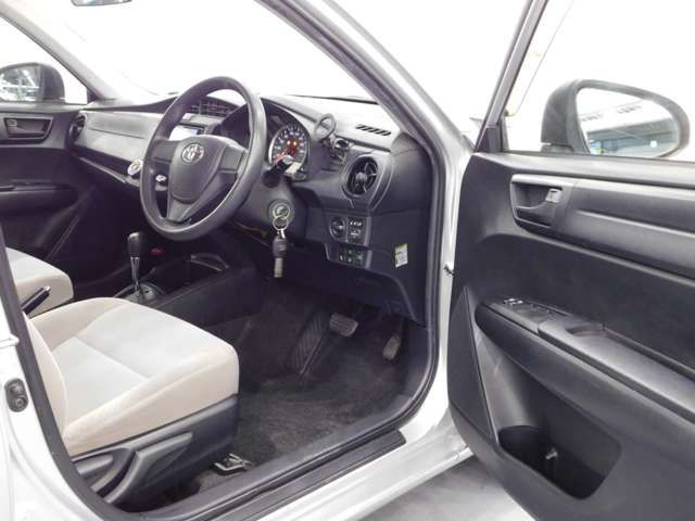 COROLLA AXIO