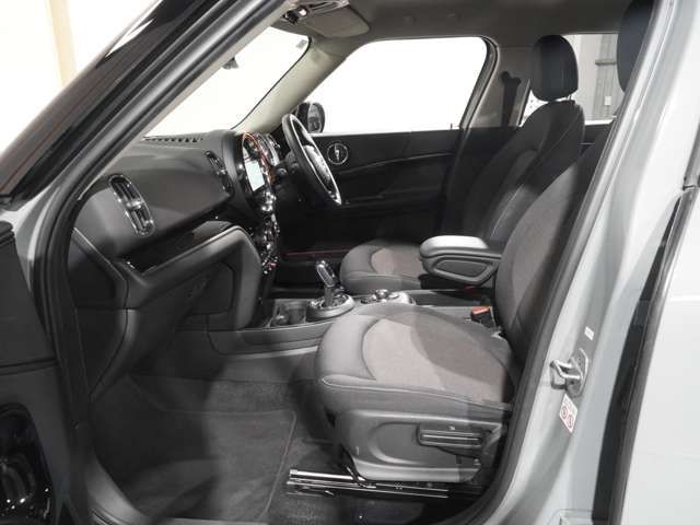 MINI COOPER D CROSSOVER