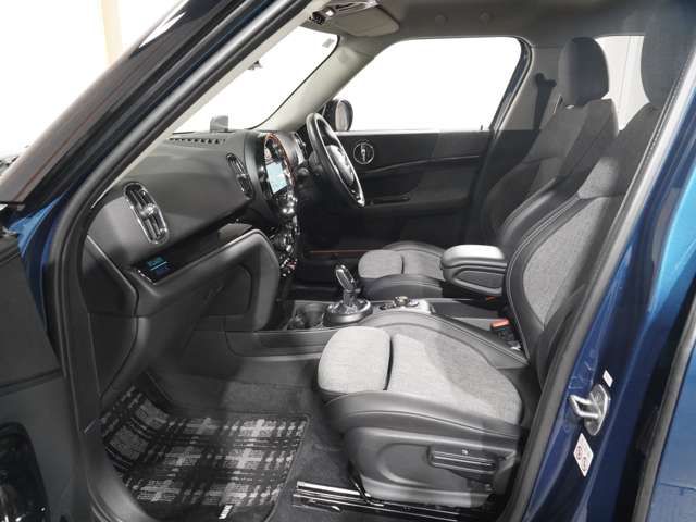 MINI COOPER D CROSSOVER