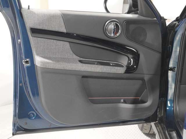 MINI COOPER D CROSSOVER