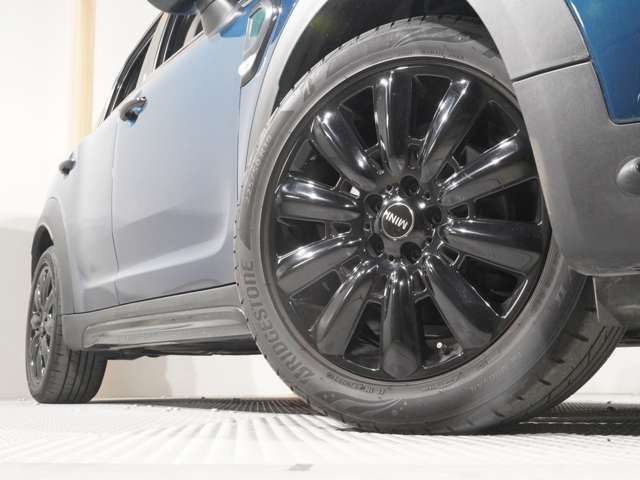MINI COOPER D CROSSOVER