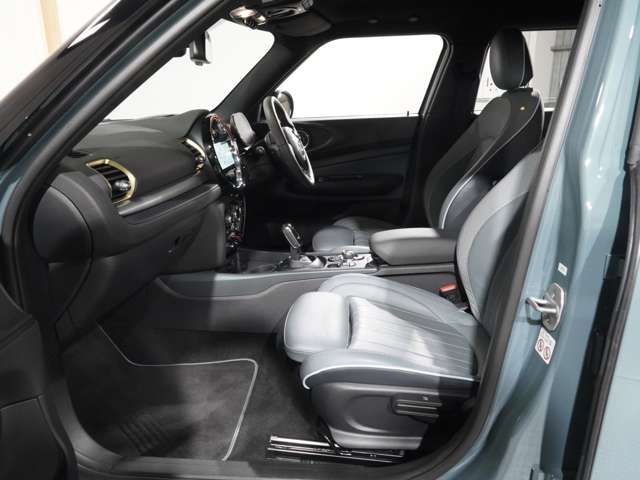 MINI COOPER D CLUBMAN
