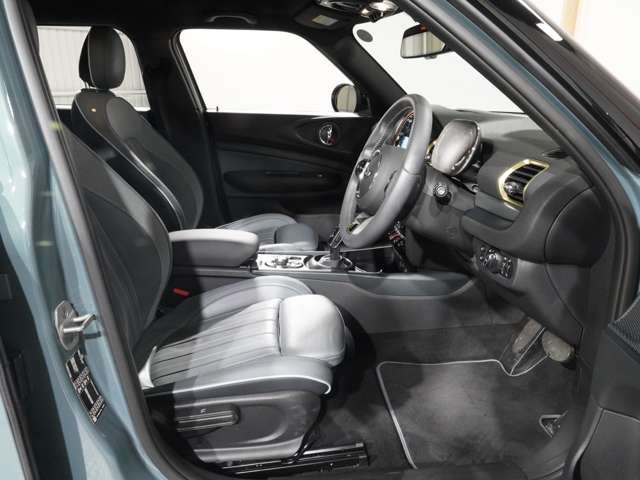 MINI COOPER D CLUBMAN