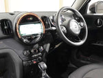 BMW MINI ONE CROSSOVER
