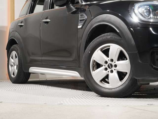 BMW MINI ONE CROSSOVER