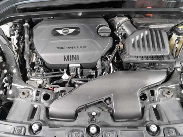 BMW MINI COOPER SD CROSSOVER