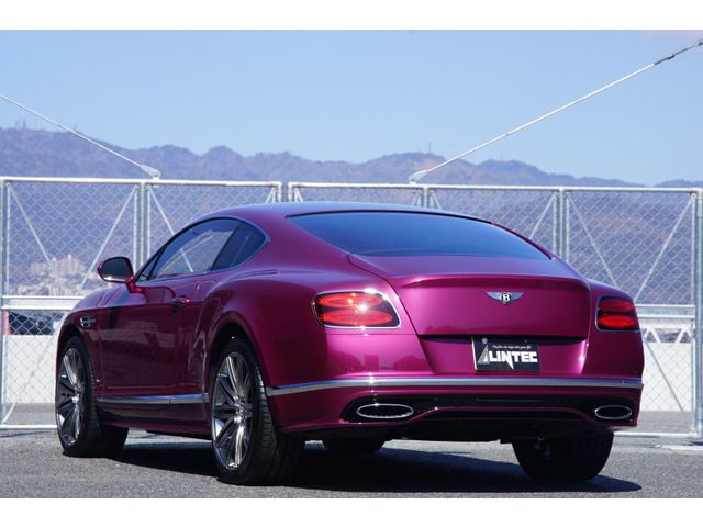 BENTLEY coupe