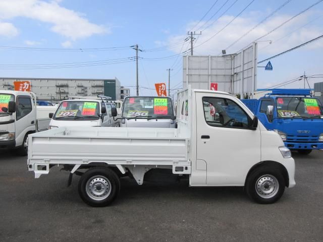 BONGO truck 2WD
