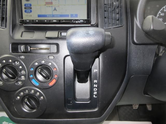 BONGO truck 2WD