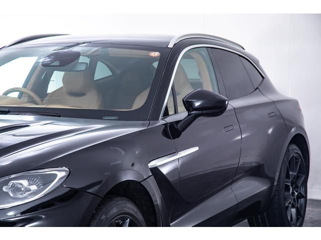 ASTON MARTIN SUV