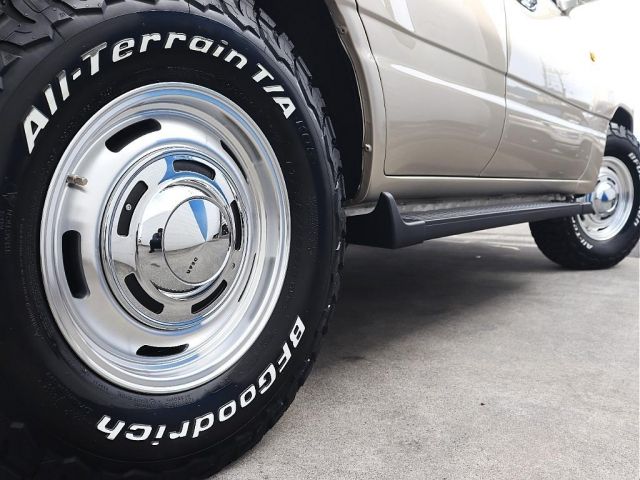 LANDCRUISER wagon