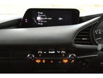 MAZDA3 FASTBACK