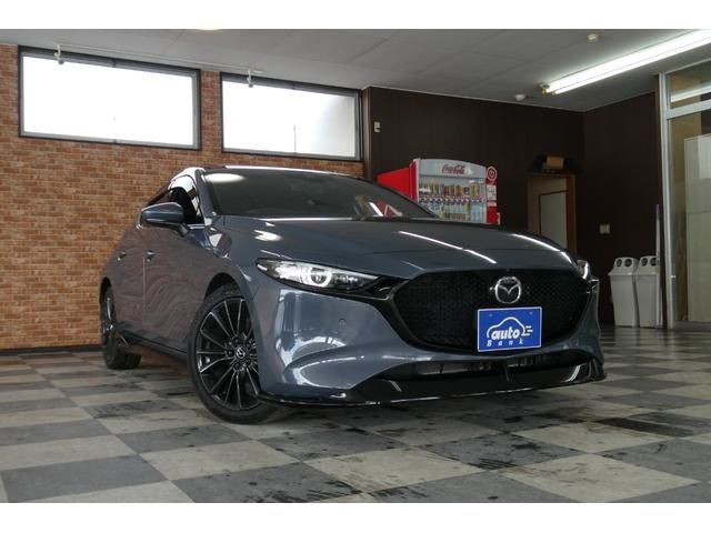MAZDA3 FASTBACK