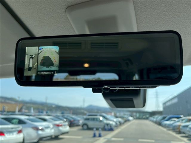 DELICA MINI