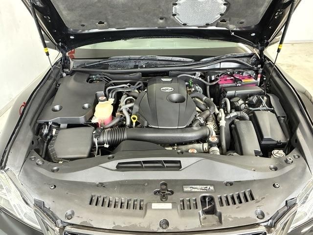 CROWN sedan