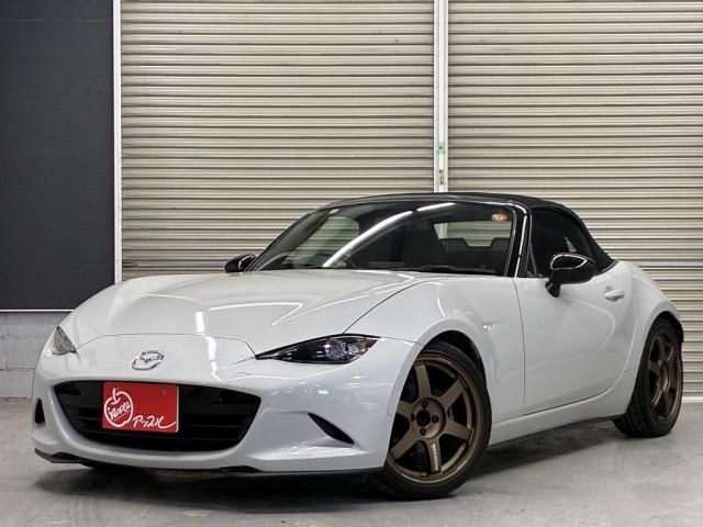 ROADSTER