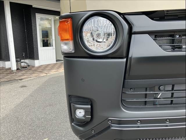 HIACE van 4WD