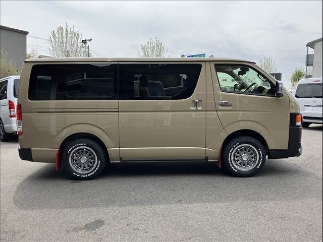 HIACE van 4WD