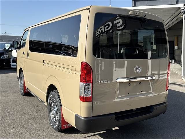 HIACE van 4WD