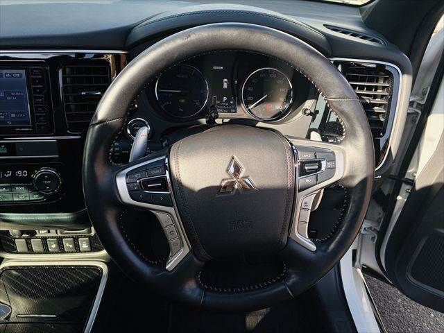 OUTLANDER PHEV