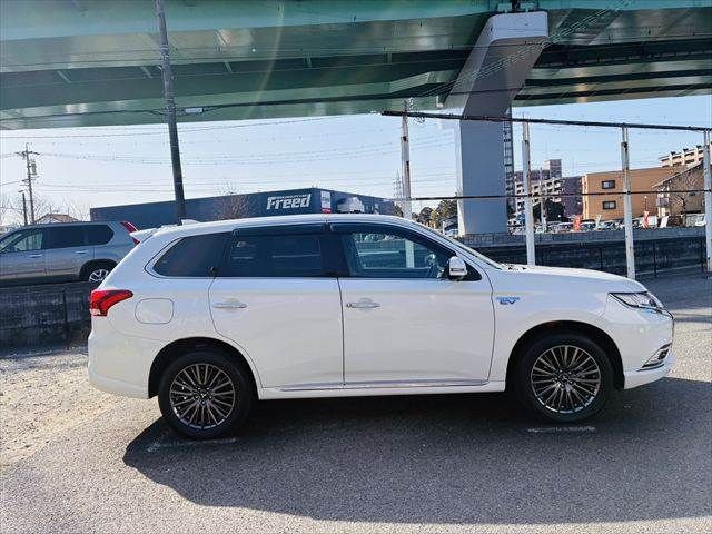 OUTLANDER PHEV
