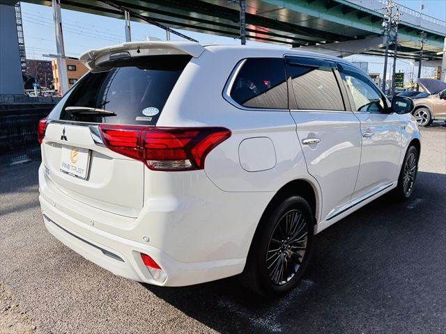 OUTLANDER PHEV