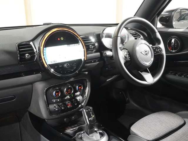 MINI COOPER S CLUBMAN