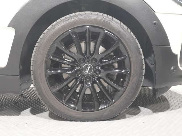 MINI COOPER CLUBMAN