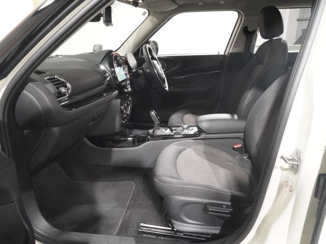 MINI COOPER CLUBMAN