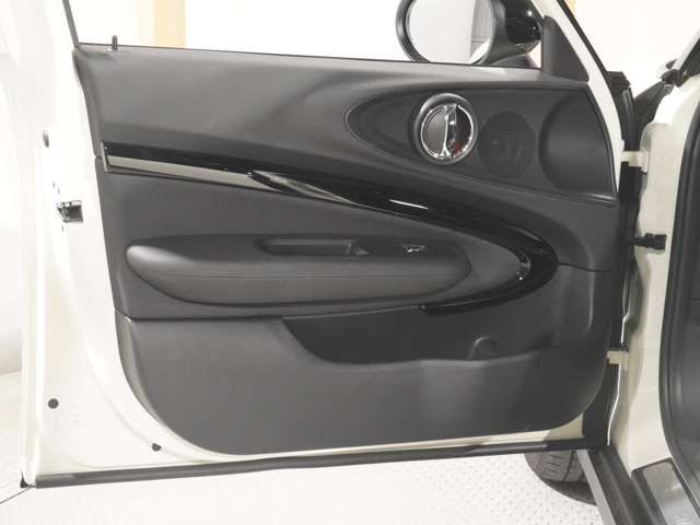 MINI COOPER CLUBMAN