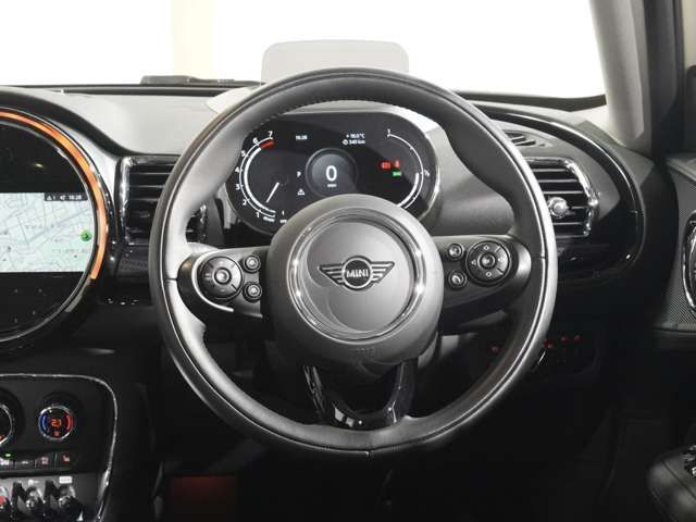 MINI COOPER CLUBMAN