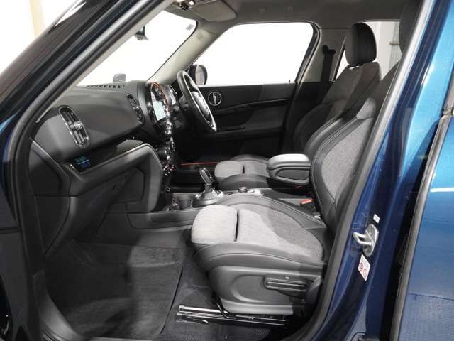 MINI COOPER D CROSSOVER