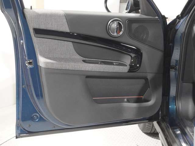 MINI COOPER D CROSSOVER