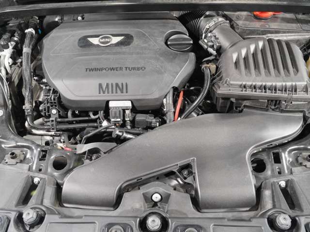 BMW MINI COOPER D CROSSOVER