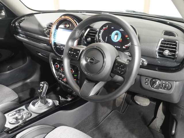 MINI COOPER D CLUBMAN