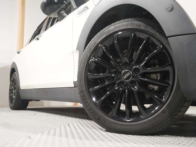 MINI COOPER D CLUBMAN