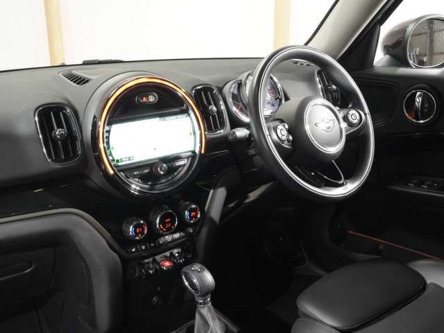 MINI COOPER D CROSSOVER