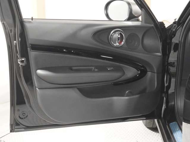 MINI COOPER D CLUBMAN