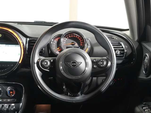 MINI COOPER D CLUBMAN