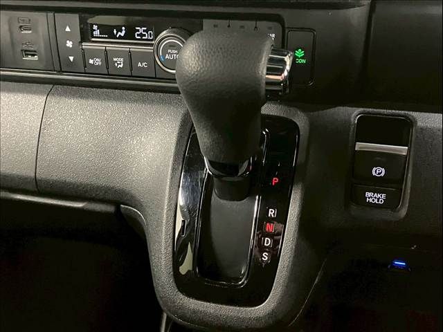 N-BOX CUSTOM