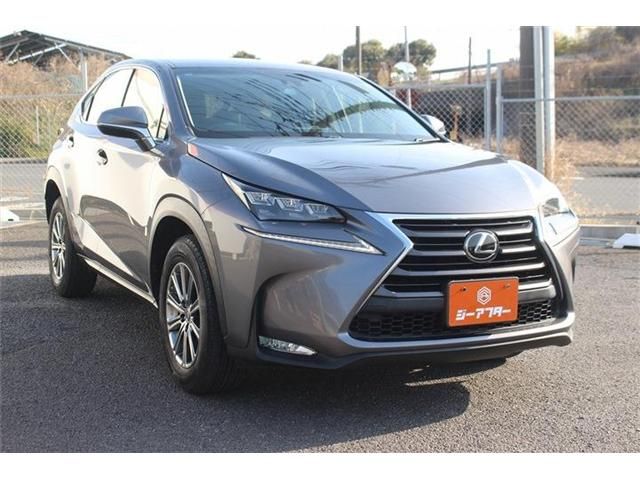 LEXUS NX200t