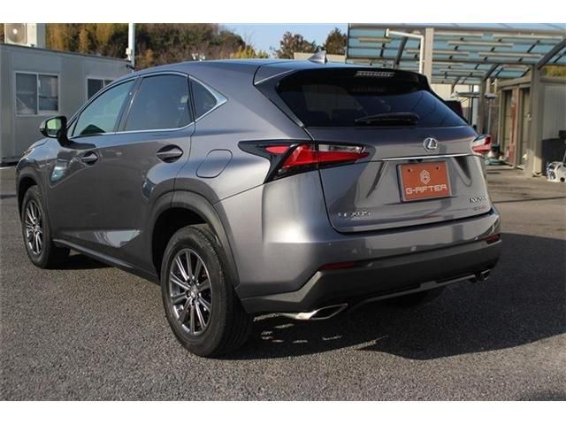 LEXUS NX200t