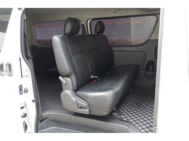 REGIUSACE van 2WD