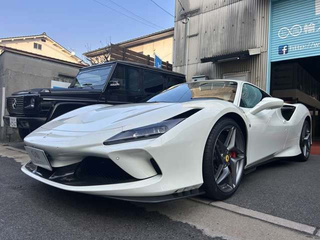 FERRARI F8 Tributo